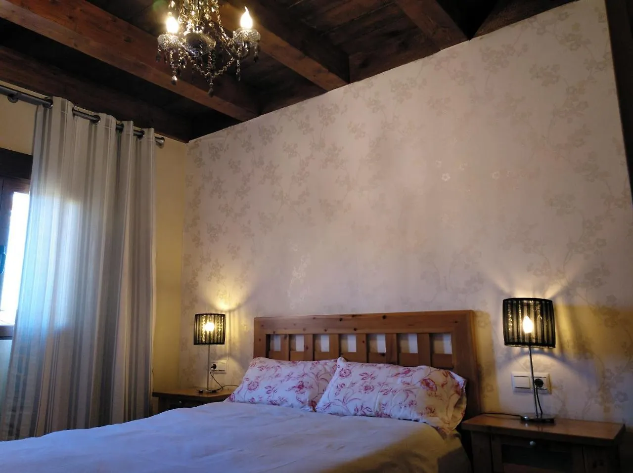 Apartment Apartamentos La Casa Del Grial Toledo Spain